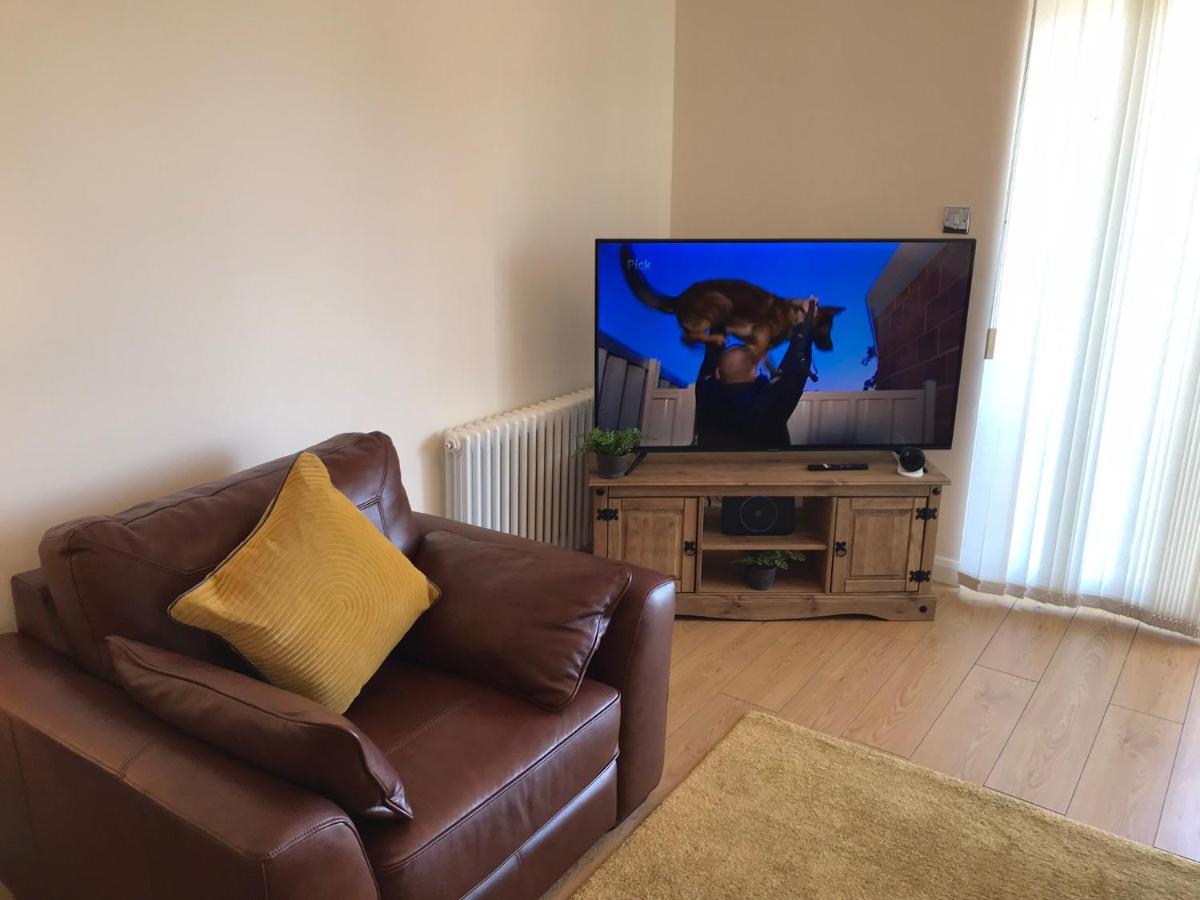 Beautiful 3-Bed Apartment In Gourock Bagian luar foto