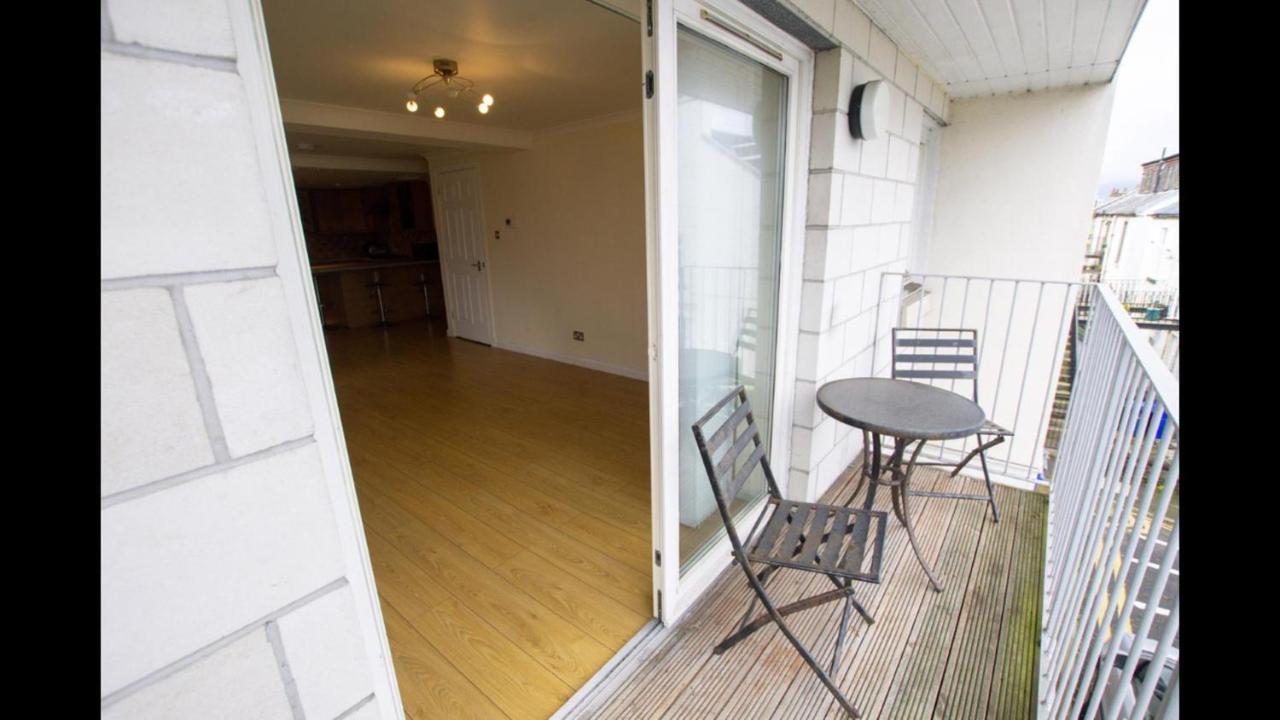 Beautiful 3-Bed Apartment In Gourock Bagian luar foto