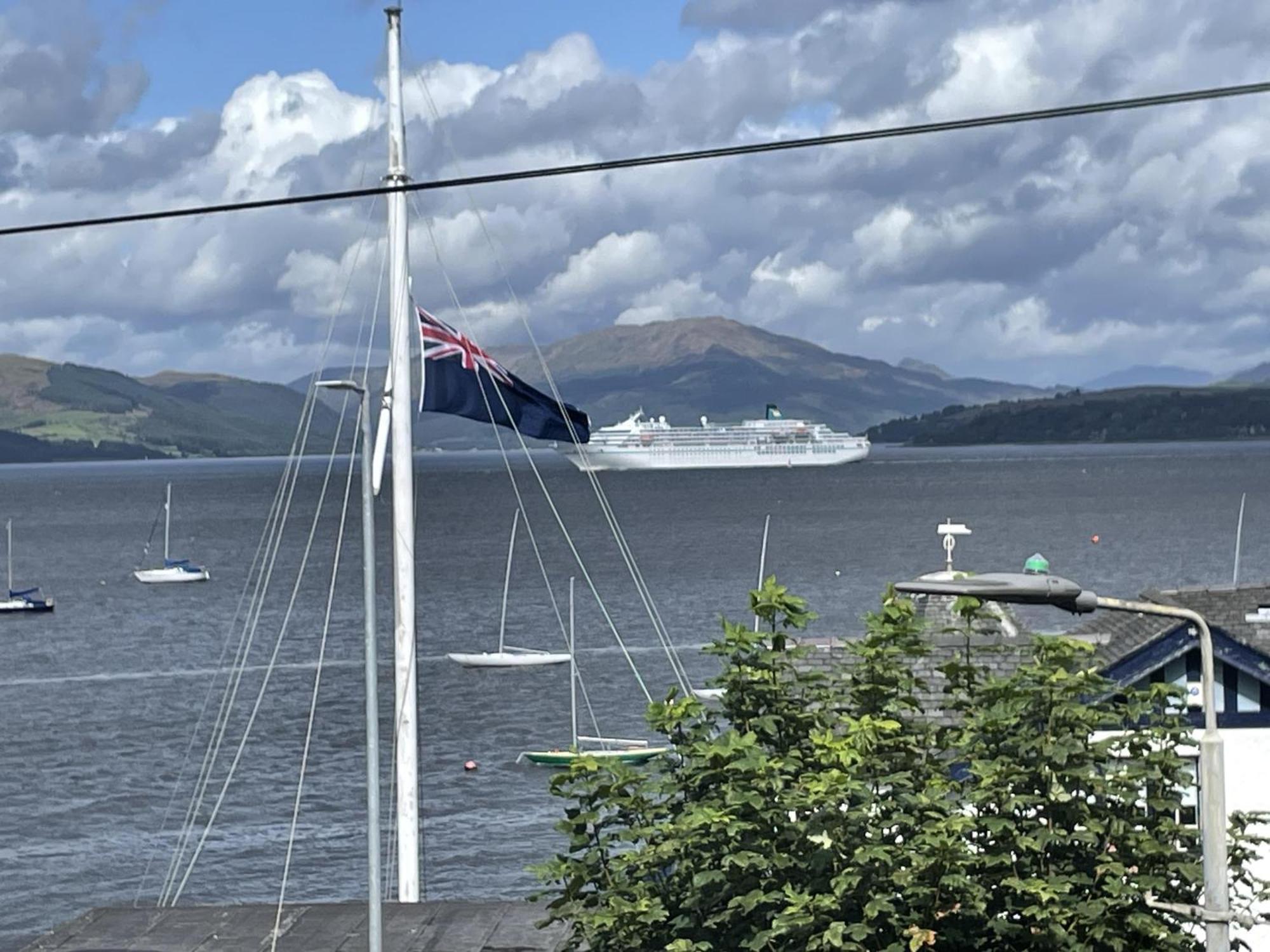 Beautiful 3-Bed Apartment In Gourock Bagian luar foto